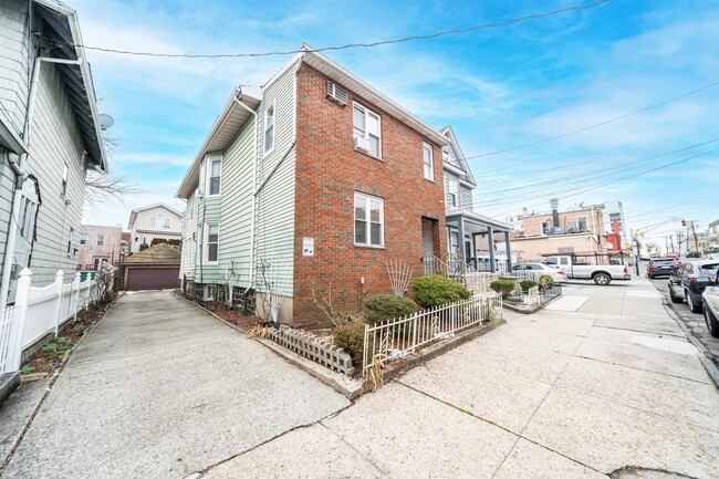 Photo - 433 74th St Condo Unit 1