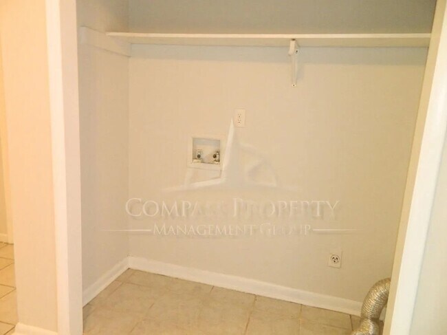 Photo - 541 Timber Ridge Ct