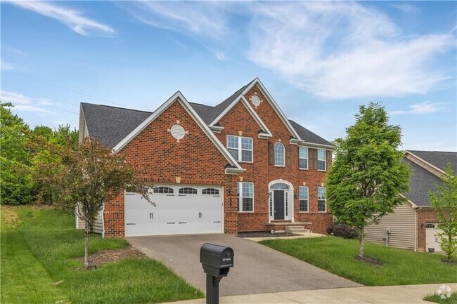 Building Photo - 207 Eddie Lewis Dr Rental