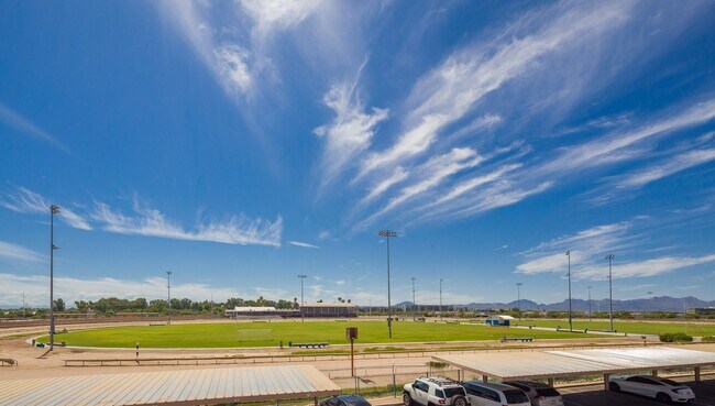 Photo - 2BR-2BATH  IN SOUGHT AFTER TWELVE HUNDRED ... Unit River 1200-H99