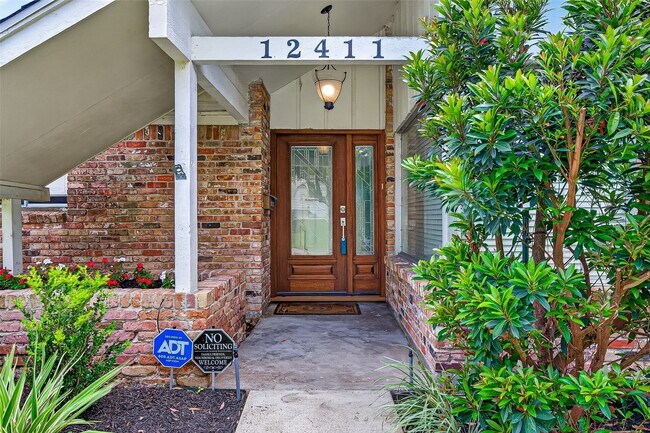 Photo - 12411 Pinerock Ln