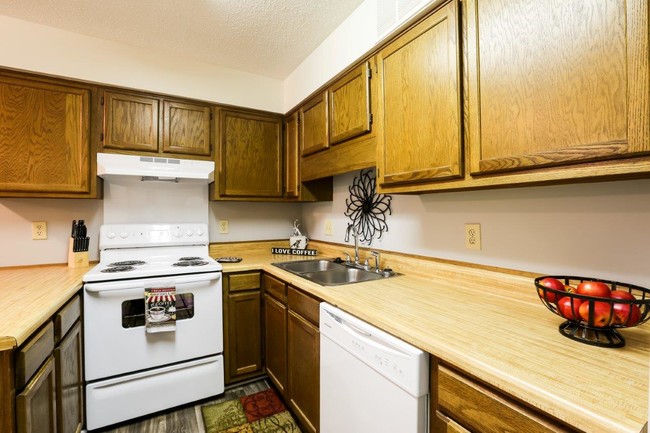 Photo - Riverwind Apartment Homes