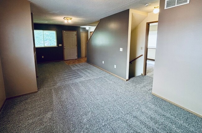 Photo - 4 Bed 2 Bath Centrally Located - Pre Leasing for the 2026/2027 School Year!