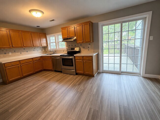 Photo - 739 Orley Pl