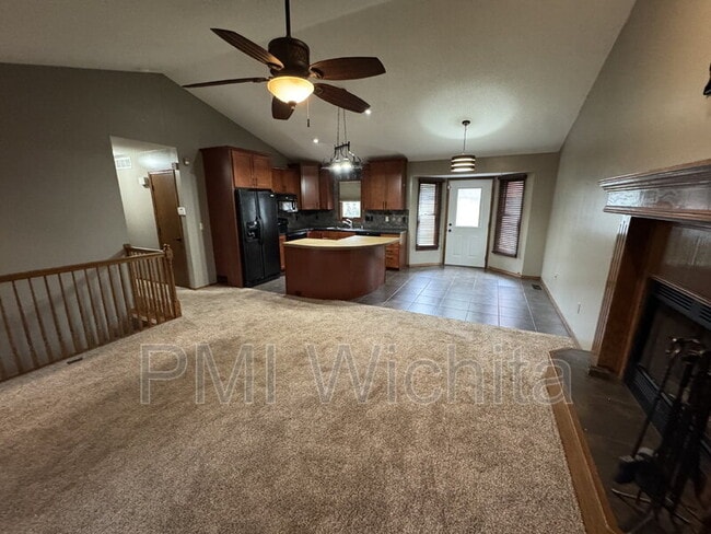 Photo - 10012 W 20th St N