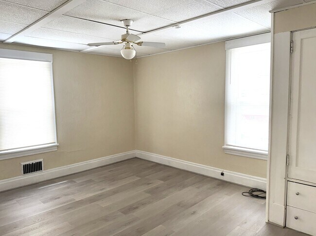 Photo - 507 N 7th St