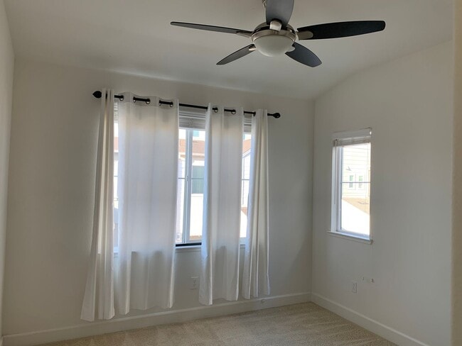 Photo - Schooner Way 4 bed 3 bath