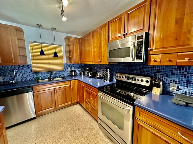 Photo - 2901 NW 9th Ter