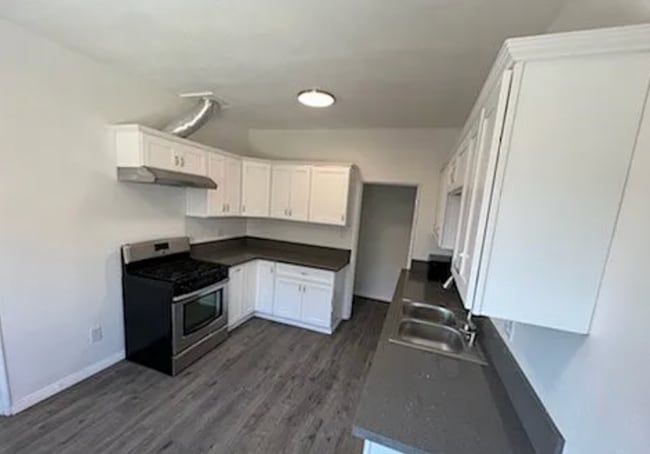 Building Photo - 6090 Saturn St Unit 2 Rental