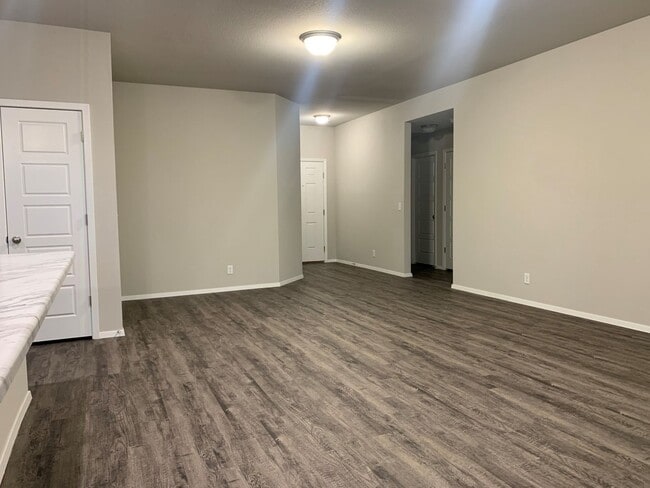 Photo - This is a very well maintained home in the desirable Bixby School district.