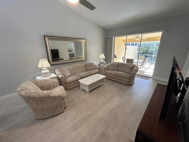 3701 Albacete Cir