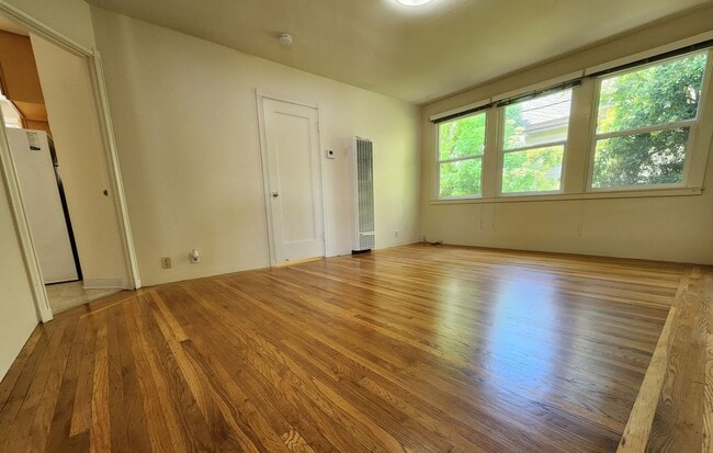 Photo - One bedroom downtown Palo Alto Unit 308