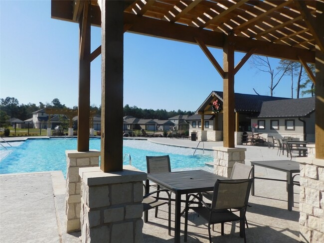 Photo - 16658 Moss Ln