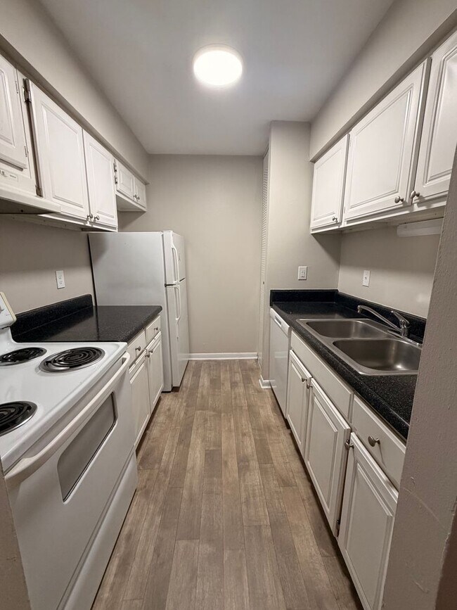 201 Orchard Trace Ln Unidad 7