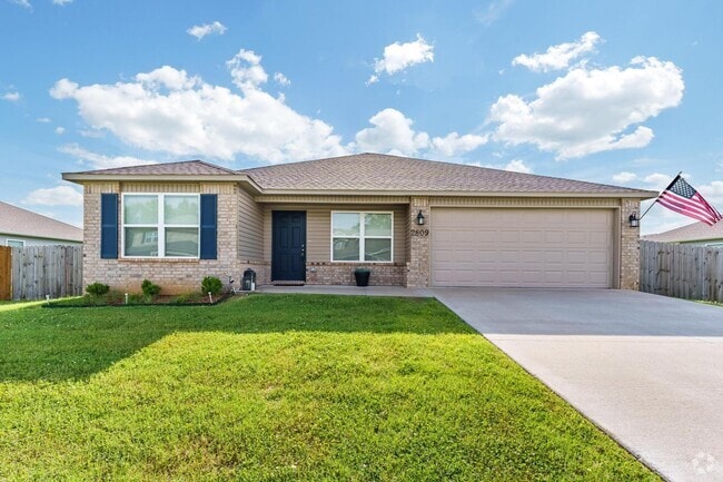 Building Photo - Modern Living in Pea Ridge | Open Layout +... Rental