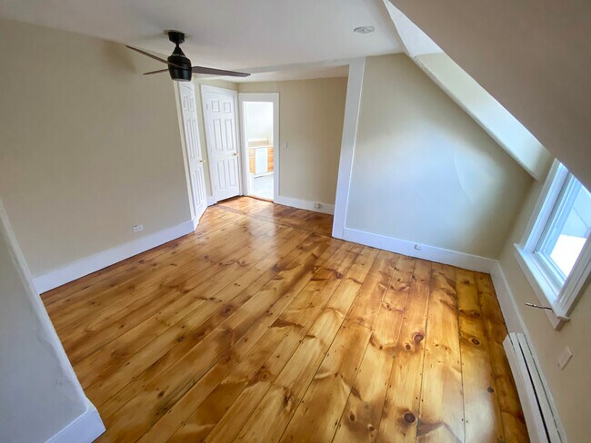Photo - 13 Aubin St Unit 3