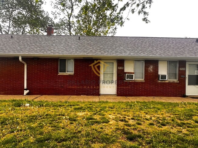 Photo - Renovated 1 Bedroom at Campbell Apartments Near Downtown Available Now! Unit 1426