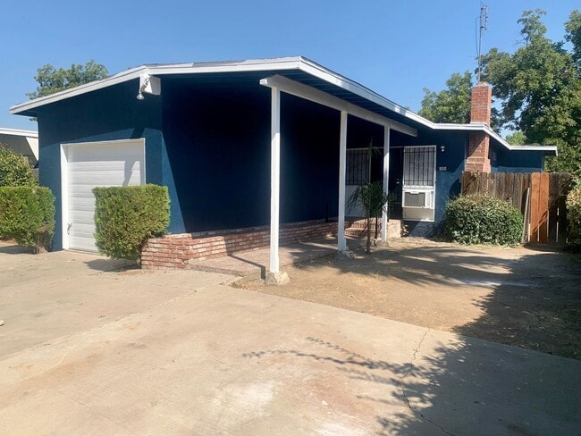 Building Photo - Fully Updated 3/1