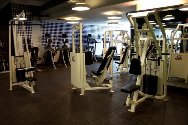 Photo - 3 bedroom in NEW YORK NY 10282 Unit 1408