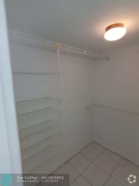Building Photo - 616 NW 13th St Unit 13 Rental