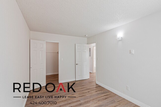 Photo - ~1 Month FREE~ Incredible Two Bedroom with... Unidad 1838-2
