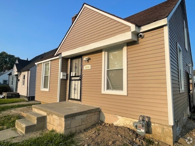 Building Photo - 9030 Ashton Ave Rental