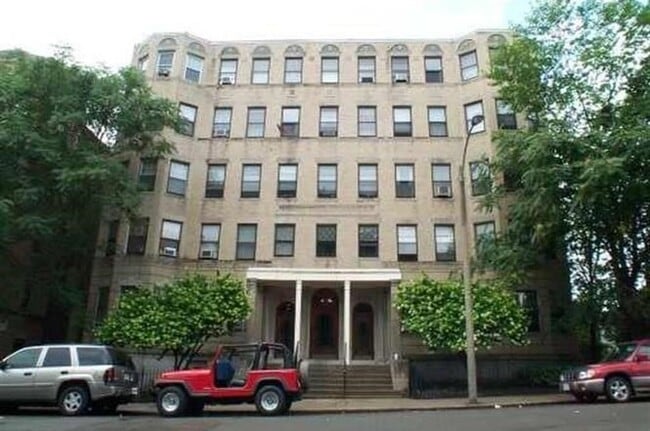 Photo - 164 Strathmore Rd Apartment Unit 1