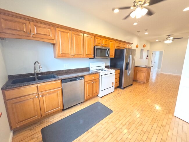 Photo - 3134 Arsenal St Unidad 3134 A