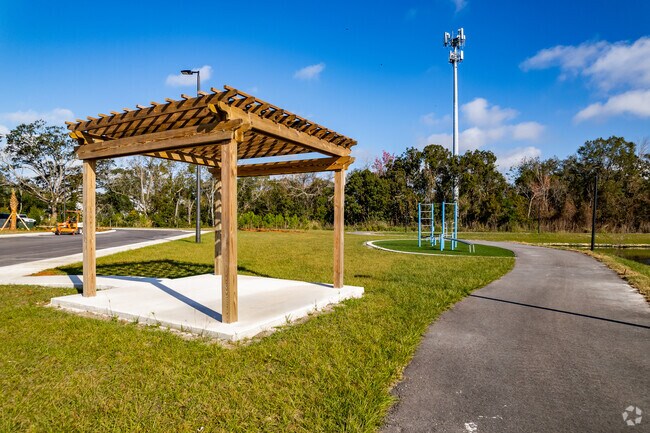 Estación de ejercicios al aire libre - The Hudson