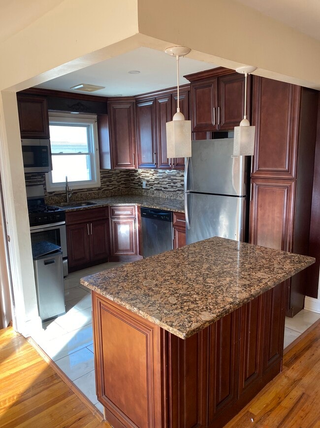 Photo - 14605 226th St Unit 2