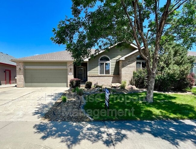 Photo - 208 Whitney Bay House