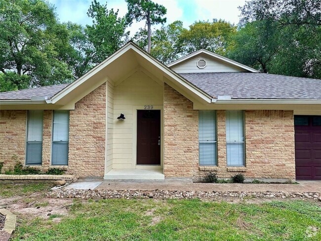 Building Photo - 239 Ridgewood Dr Rental