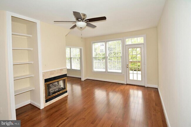 Photo - 9425 Van Arsdale Dr