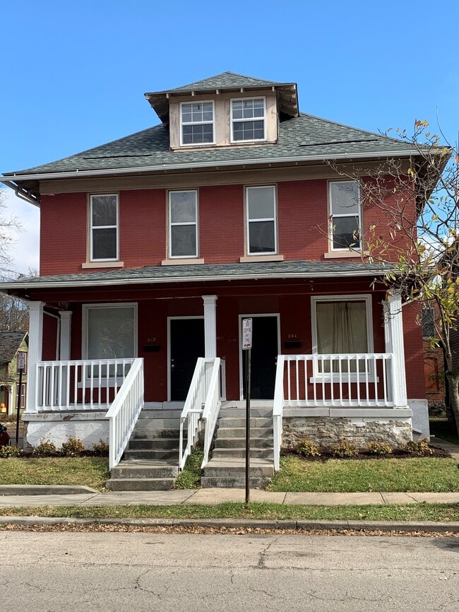 Photo - 264 Miller Ave Townhome
