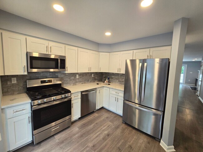 Photo - Everything you deserve: spacious, updated ...