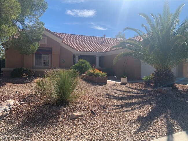 Photo - 2924 Crown Ridge Dr