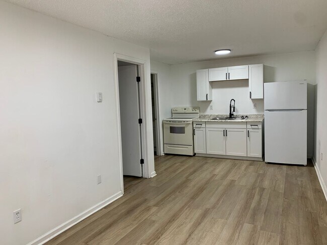 78 Oak Ridge Dr Unit B8