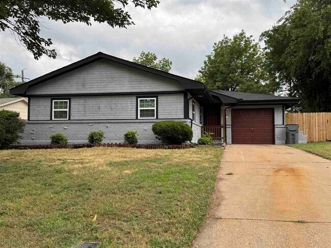 Photo - 5816 NW Cherry Ave