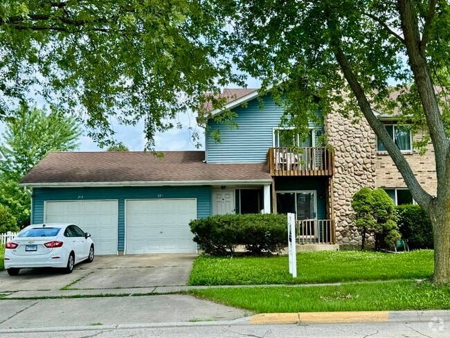 Building Photo - 221 Barb Blvd Unit 1 Rental