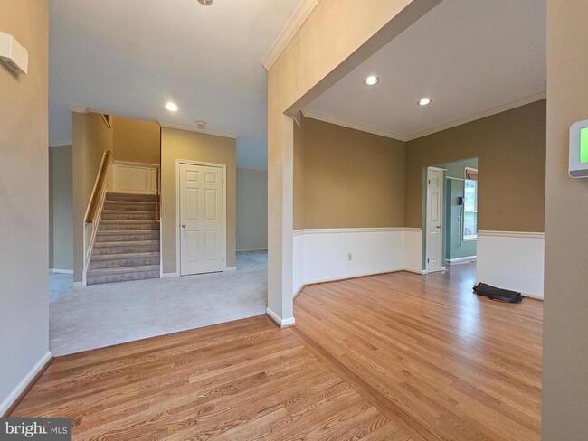 Photo - 223 Pinecrest Ln
