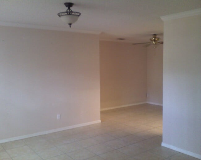 Photo - 2709 Child St