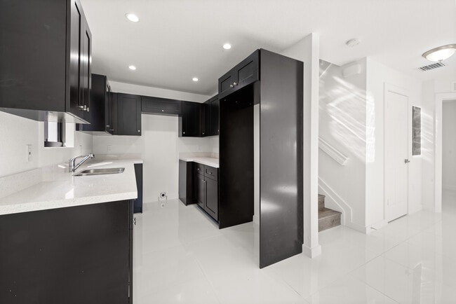 Photo - 1840 NW 70th St