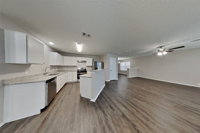 Photo - 14938 Sugar Mist Ln