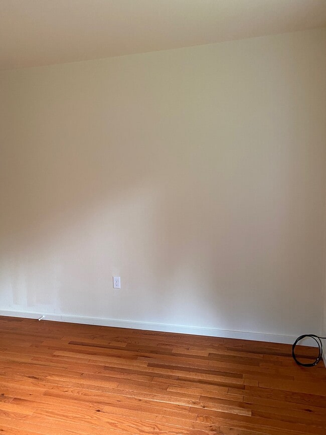 Photo - 271 SE 117th St