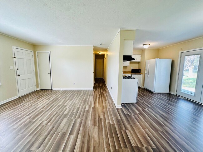 Photo - 710 Latimer Ave