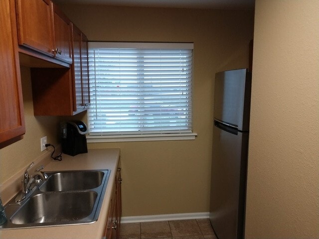 Photo - Large 3 Bed/ 2 Bath Townhome on West Side of MHK!