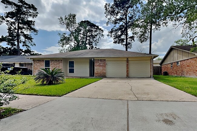 Building Photo - 29107 Sedgefield St