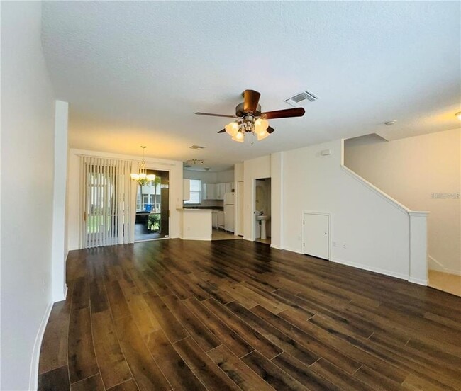 Photo - 207 Golden Pond Ct