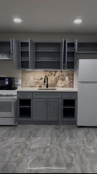 Photo - 49 Gladys St