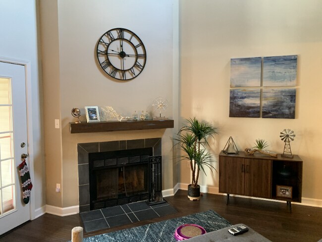 Photo - 197 Tavistock Rd